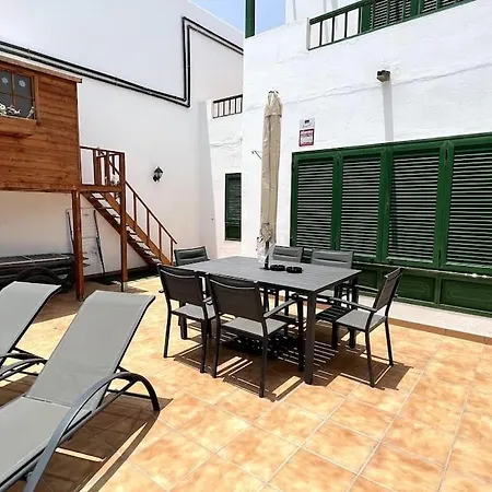 The Sallies - 3 Bedroom With Private Pool * 티아즈