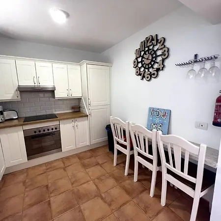 The Sallies - 3 Bedroom With Private Pool Hébergement de vacances