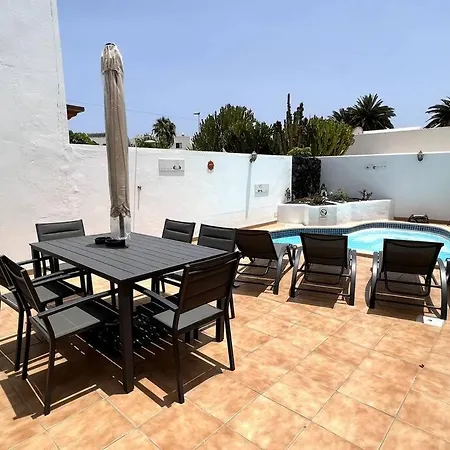 Hébergement de vacances The Sallies - 3 Bedroom With Private Pool Tías