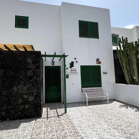 펜션 The Sallies - 3 Bedroom With Private Pool *