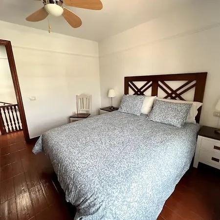 The Sallies - 3 Bedroom With Private Pool * 티아즈