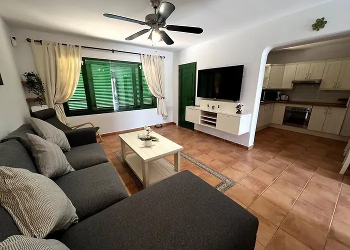 The Sallies - 3 Bedroom With Private Pool Hébergement de vacances